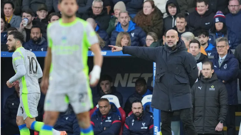 Cách Pep Guardiola xoay tua đội hình Man City tối ưu